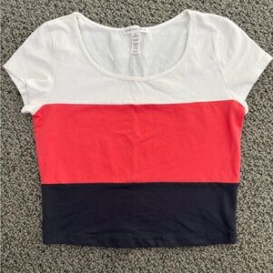 NWOT Ambiance Apparel crop top size medium